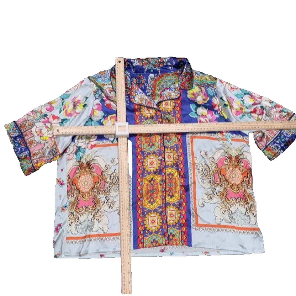 Collar Silk Shirt in Multicolor Print Medium A004263 - Picture 2 of 8